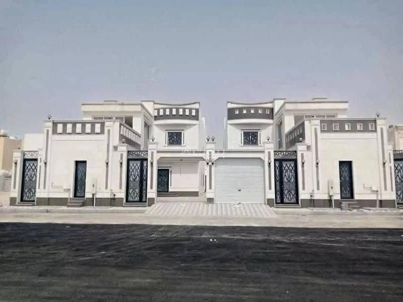10-Room Villa For Sale on Sharaa Street, Al Khobar