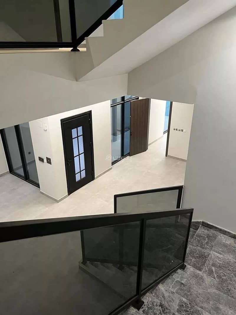 9 Rooms Villa For Sale in Nabila District, Al Madinah Al Munawwarah