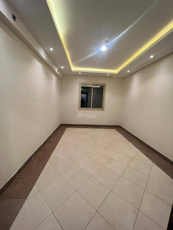 4-Room Apartment For Rent on Al-Thammam Street, Al Malqa, Riyadh