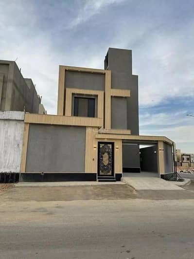 7 Bedroom Villa for Sale in Riyadh, Riyadh Region - 7 Rooms Villa For Sale in Al Ramal, Riyadh