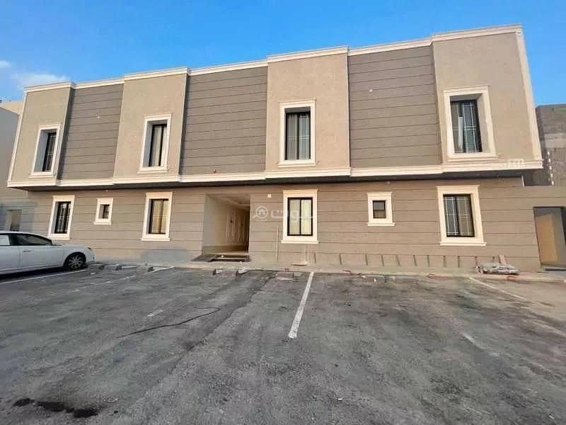 5 Room Apartment For Sale on 30 Street, Riyadh