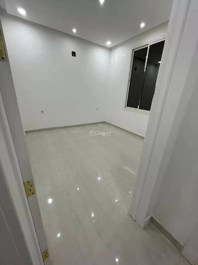 3 Bedroom Floor for Sale in Riyadh, Riyadh Region - 3 Rooms Apartment For Sale, Al Shifa District, Riyadh