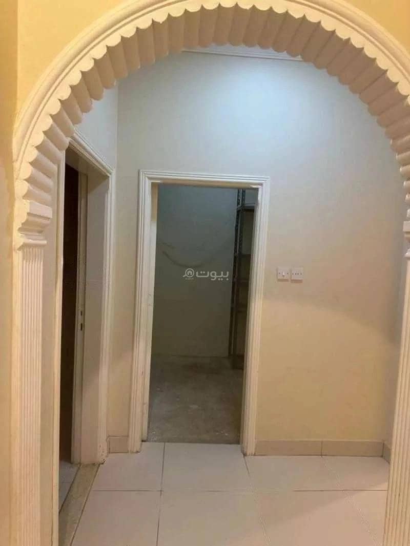 5 Room Building for Rent on Abbasia Street, Riyadh