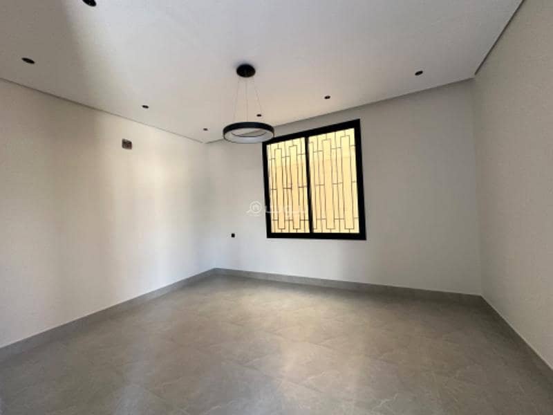 4 Rooms Floor For Sale, 20 Street, Al Ramal, Riyadh