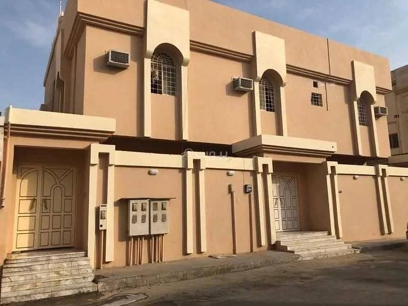 10 Room Building For Sale in Badr, Al-Dammam