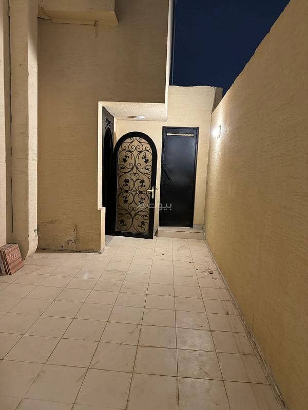 First floor of a villa for rent on Abu Al-Muhannad Street, Riyadh.