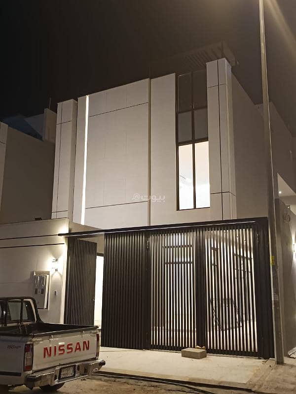 Internal stairs villa and apartment in Al-Rimal neighborhood, Riyadh