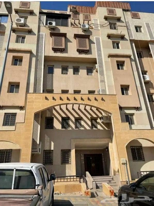Apartment consisting of 7 rooms for sale in Al Badah Street, Mecca