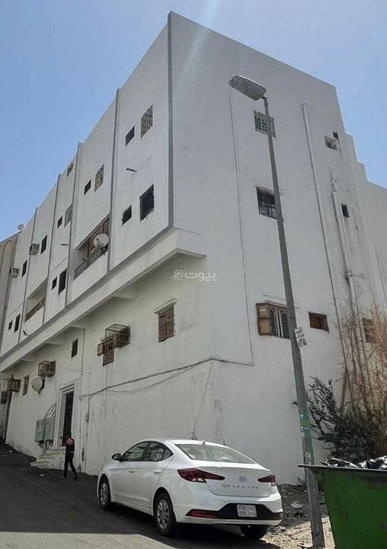 عمارة 24 غرفة للبيع في شارع عبدالرحمن الشيبي، وادي جليل، مكة المكرمة
