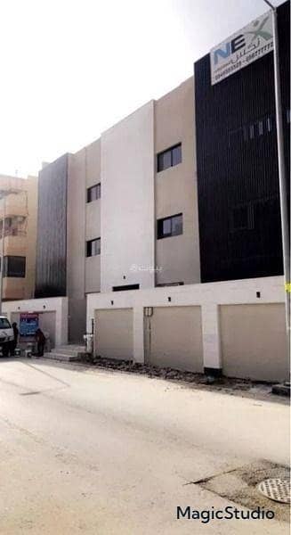 Building for rent on Iyas bin Amr Street, Salamania district, Riyadh