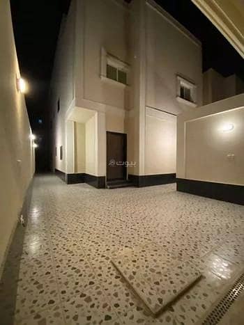 Ground floor in a villa for rent on Al-Abraq Street in An Narjes neighborhood, north of Riyadh