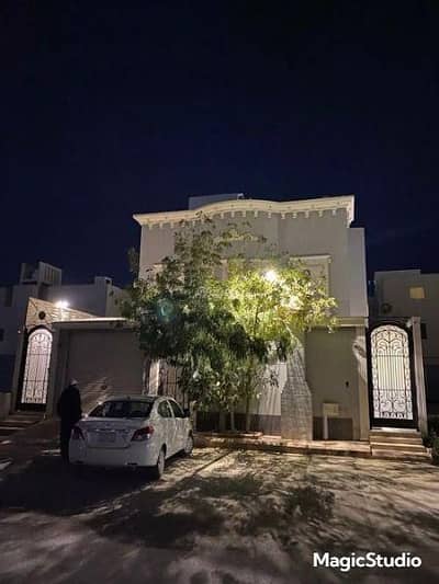 شقة 3 غرف نوم للايجار في الرياض، منطقة الرياض - شقة للإيجار في شارع أحمد الأنسري ، حي النرجس