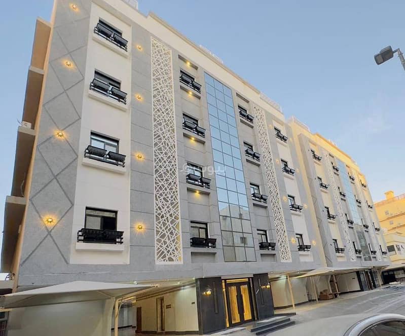 شقة ب 5 غرف نوم للبيع في شارع الملك عبدالله، جدة