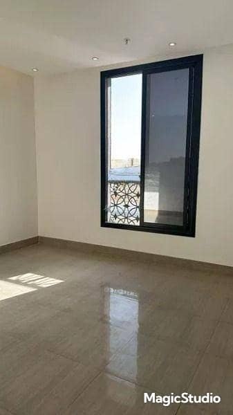 شقة 5 غرف نوم للايجار في الرياض، منطقة الرياض - شقة للإيجار في شارع البسالة ، حي القادسية ، الرياض
