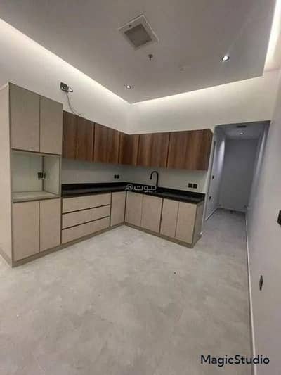 4 Bedroom Flat for Rent in Riyadh, Riyadh Region - Apartment for rent on Abi Jaafar Al-Mansour Street, Yarmouk District, Riyadh