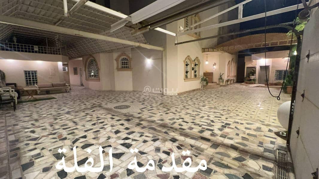 9-Room Villa For Sale on Ahmed Al Kathiri Street, Riyadh