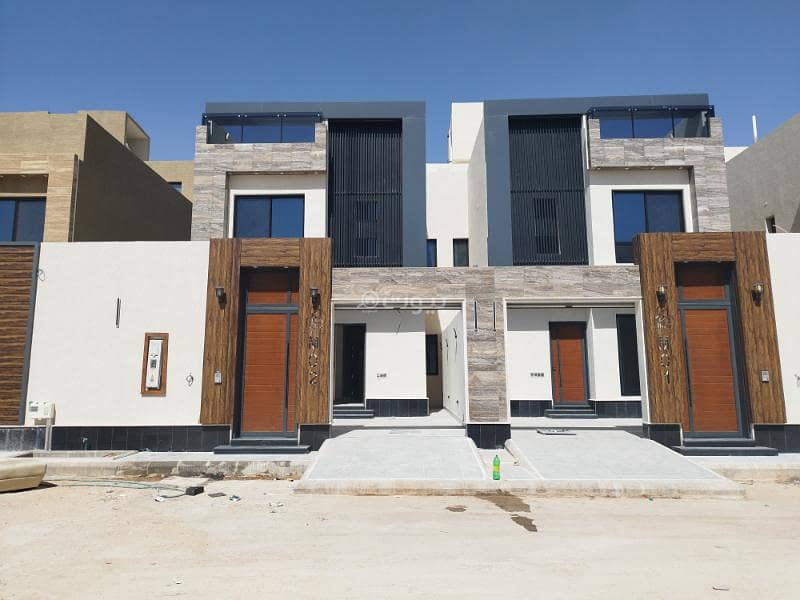 For sale, a duplex villa in Al-Munsiyah neighborhood