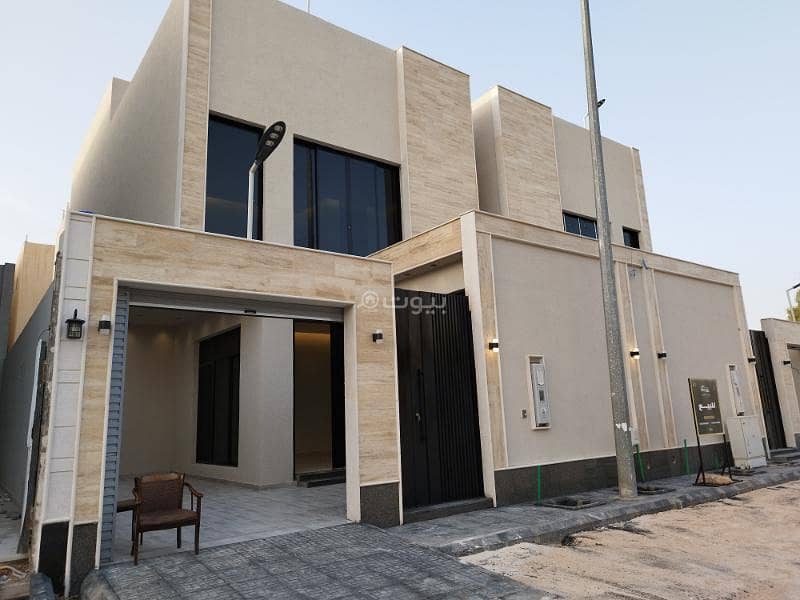 For sale, a 250 square meter duplex villa in Al Munsiyah neighborhood