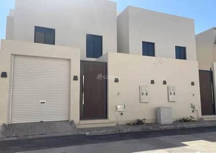 7 Bedroom Villa for Sale in Riyadh, Riyadh Region - 12 Rooms Villa For Sale on Al Haditha Street, Riyadh