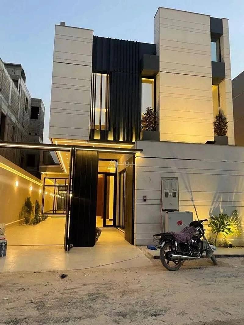 5 Rooms Villa For Sale on Street 465, Al Monsiyah, Riyadh
