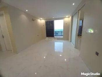 5 Bedroom Flat for Sale in Aldammam, Eastern - Apartment for sale on Al Zalal Street, Al Firdous neighborhood, Dammam