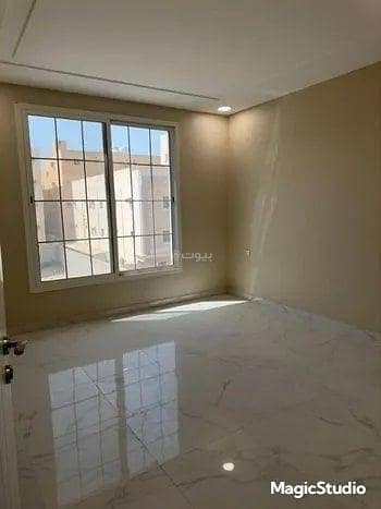 6 Rooms Apartment For Sale in Al Wahah, Dammam