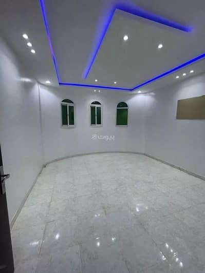 5 Bedroom Floor for Sale in Riyadh, Riyadh - Floor in Riyadh，South Riyadh，Al Dar Al Baida 5 bedrooms 600000 SAR - 87562080