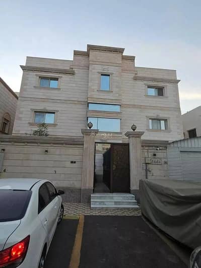 4 Bedroom Flat for Rent in Jeddah, Western Region - 4-Room Apartment For Rent Abdallah Ibn Hakeem Street, Jeddah