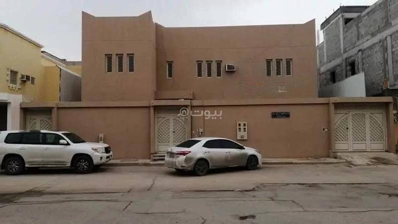 7 Rooms Villa For Sale on Al Falujah Street, Riyadh