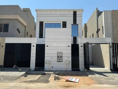 Floor for Sale in Riyadh, Riyadh Region - For sale, independent upper floor with excellent finishing in Al Ramal Rebal neighborhood