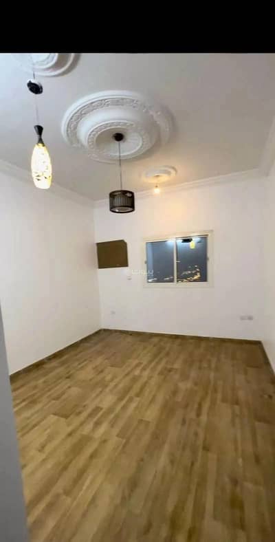 3 Bedroom Flat for Rent in Jida, Makkah Al Mukarramah - 4 Room Apartment For Rent on Al Amir Mohammed Bin Abdulaziz Street, Jeddah