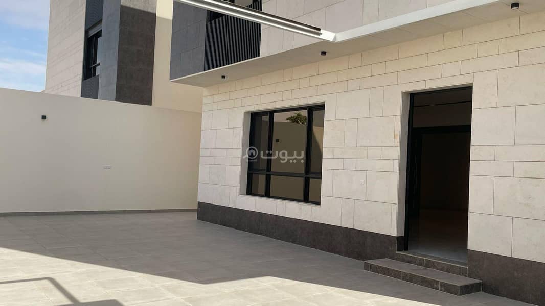 9 Rooms Villa For Sale on Al Hankah Street, Riyadh