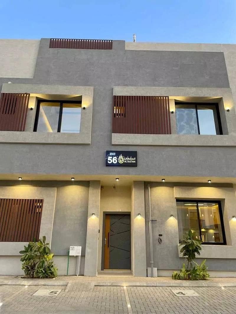 6 Rooms Villa For Sale on Street 30, Riyadh