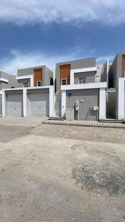 4 Bedroom Villa for Sale in Dammam, Eastern Region - Villa - Dammam - Shalhah (Second Village)