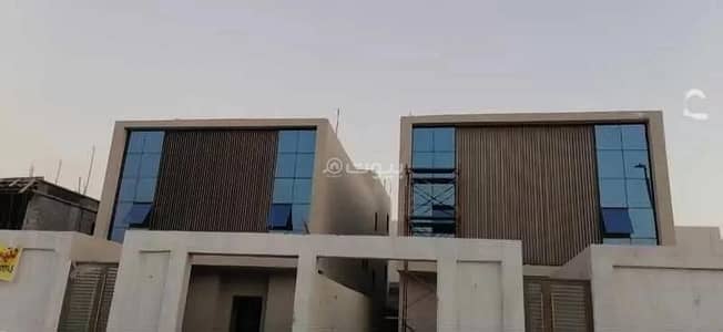 4 Bedroom Villa for Sale in Al Khobar, Eastern Region - 9 Rooms Villa For Sale in Al Khobar, Eastern Region