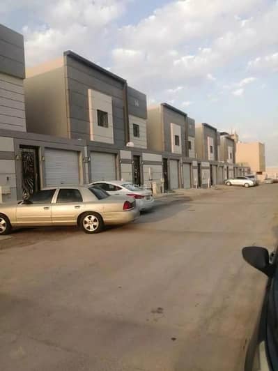 دور 5 غرف نوم للبيع في الرياض، منطقة الرياض - دور سكني للبيع في العزيزية، الرياض