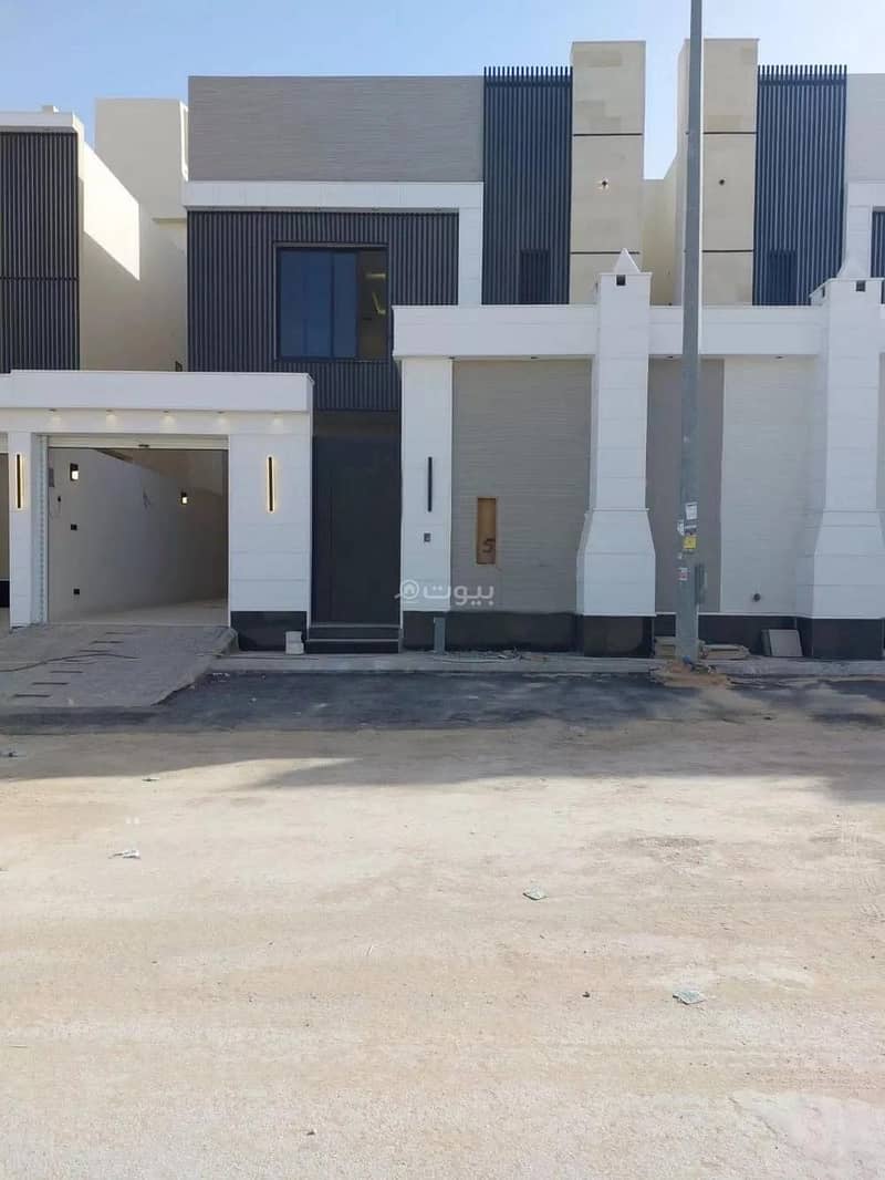 Villa For Sale on Al Jawal Street, Riyadh