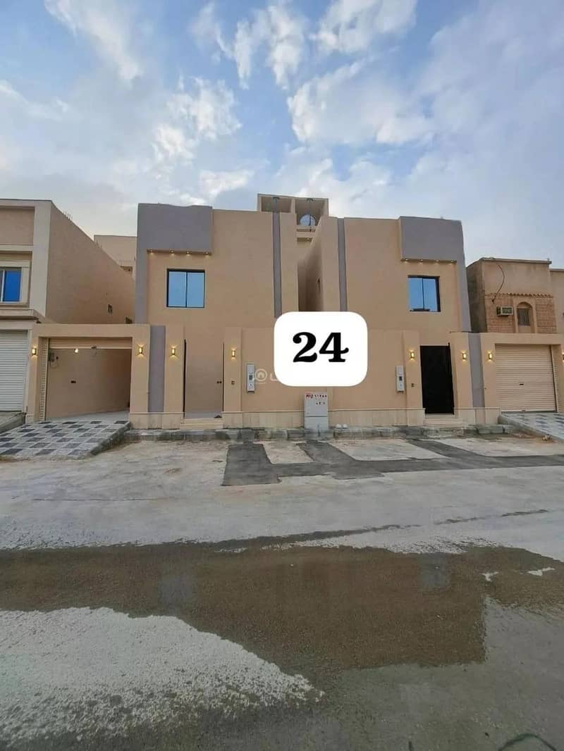 6 Rooms Villa for Sale on Ahmed Ibn Al-Khattab in Tuwaiq, Riyadh