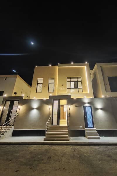 9 Bedroom Villa for Sale in Jeddah, Western Region - For Sale Villa In Taiba District, Jeddah