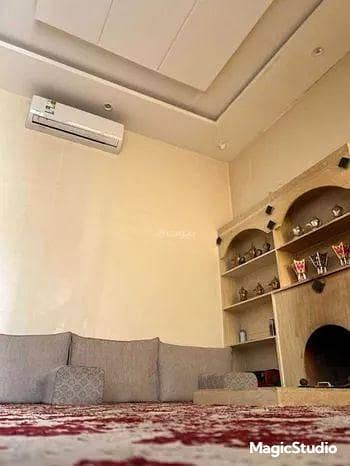 4 Bedroom Villa for Rent in Riyadh, Riyadh Region - Villa for rent on Abi Rafa'a Al-Adawi Street, Al Ramal District, Riyadh