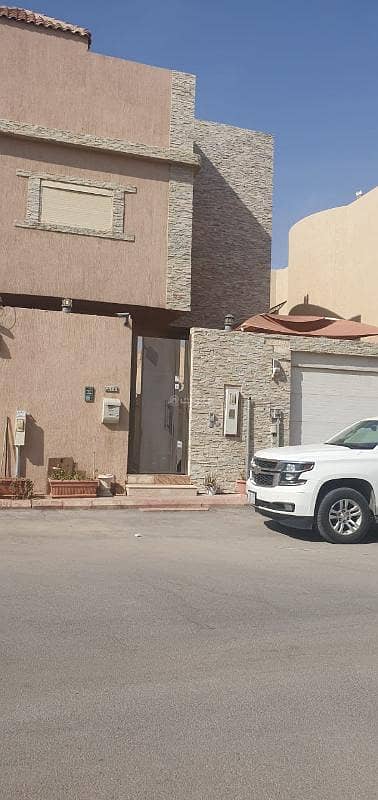 6 Room Villa For Rent on Jabal Aja Street, Riyadh