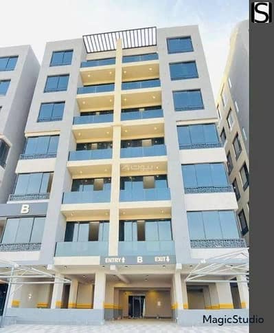 5 Bedroom Apartment for Sale in Aldammam, Eastern - Apartment for sale in Widad Street, Second Village District, Dammam