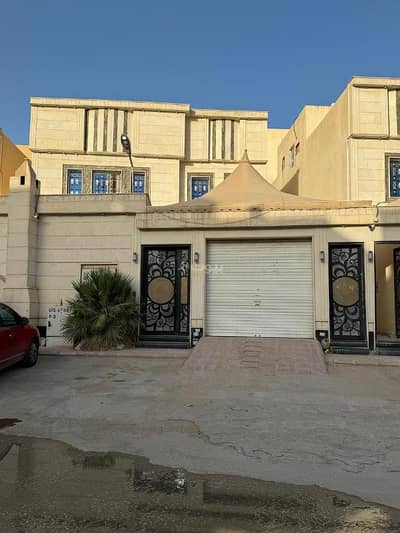 5 Bedroom Villa for Sale in Riyadh, Riyadh Region - 5 Rooms Villa For Sale on Zaid Al Khail Street, Riyadh