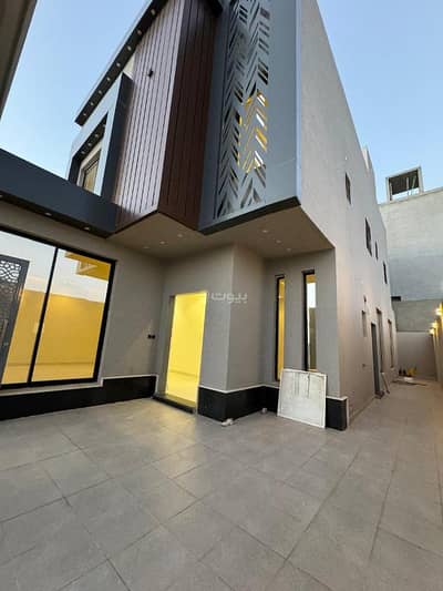 6 Bedroom Villa for Sale in Riyadh, Riyadh Region - For sale, a standalone villa with an internal staircase, 252 sqm in Al-Ramal, Riyadh.