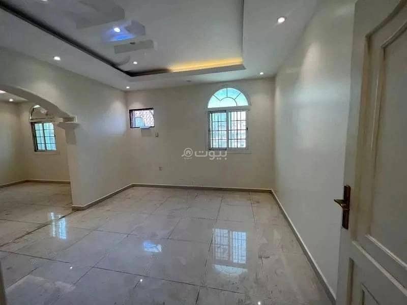 4 Rooms Apartment For Rent on Abdul Salam Al Skoury Street, Jeddah