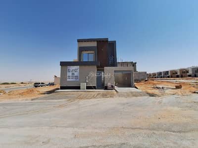 4 Bedroom Villa for Sale in Riyadh, Riyadh Region - For sale, a villa with an inside stair located in Al Ramal Rebal neighborhood