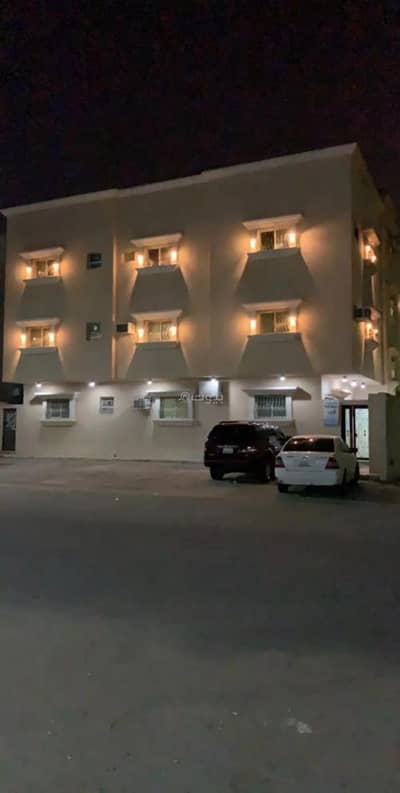 3 Bedroom Flat for Rent in Dammam, Eastern Region - 3-Room Apartment For Rent 12 Street, Al-Dammam