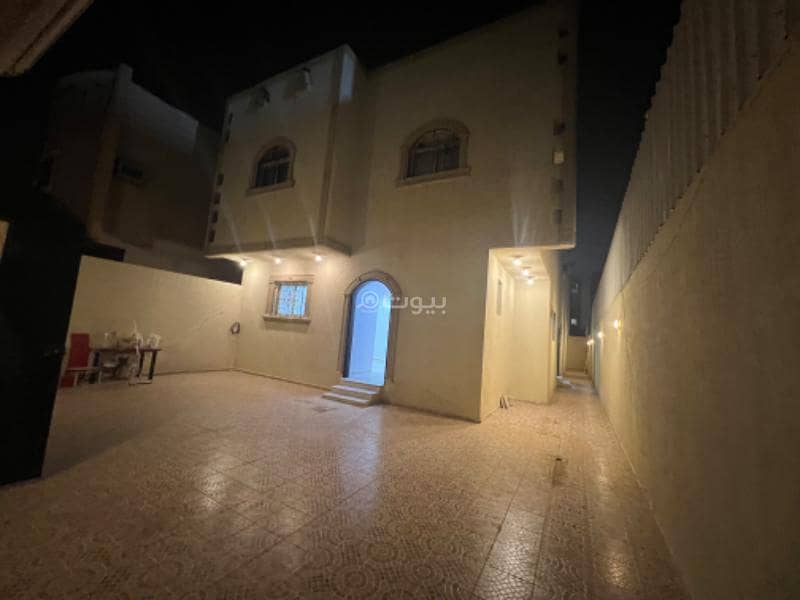 دور 5 غرف نوم للإيجار في الدار البيضاء، الرياض