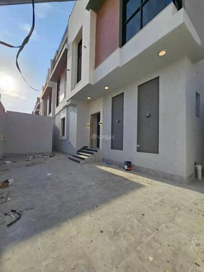 5 Bedroom Villa for Sale in Jeddah, Western Region - Villa For Sale on Nailah Bint Al-Farafsa Street in Al-Rahmaniyah, Jeddah