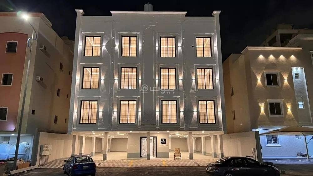 6 Rooms Apartment For Sale in Al-Shoala, Dammam